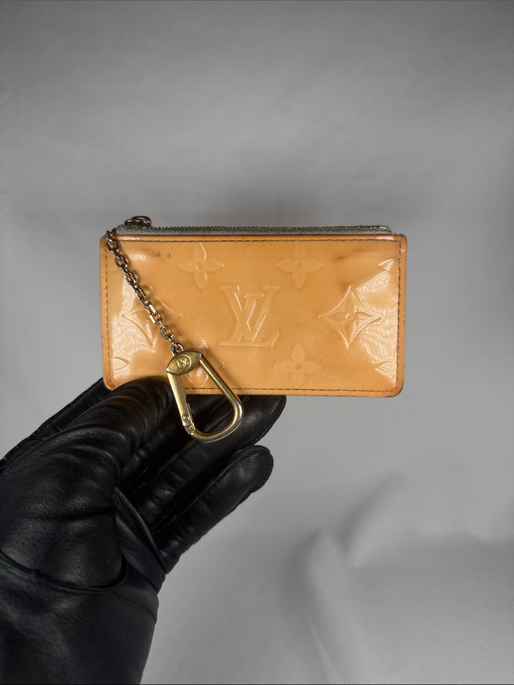 Authentic Louis Vuitton Yellow Vernis Monogram Key Cles